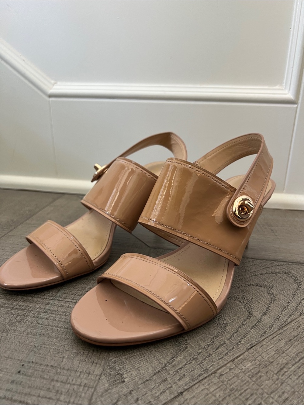 Coach Marla Nude Patent Slingback Sandals women 6B